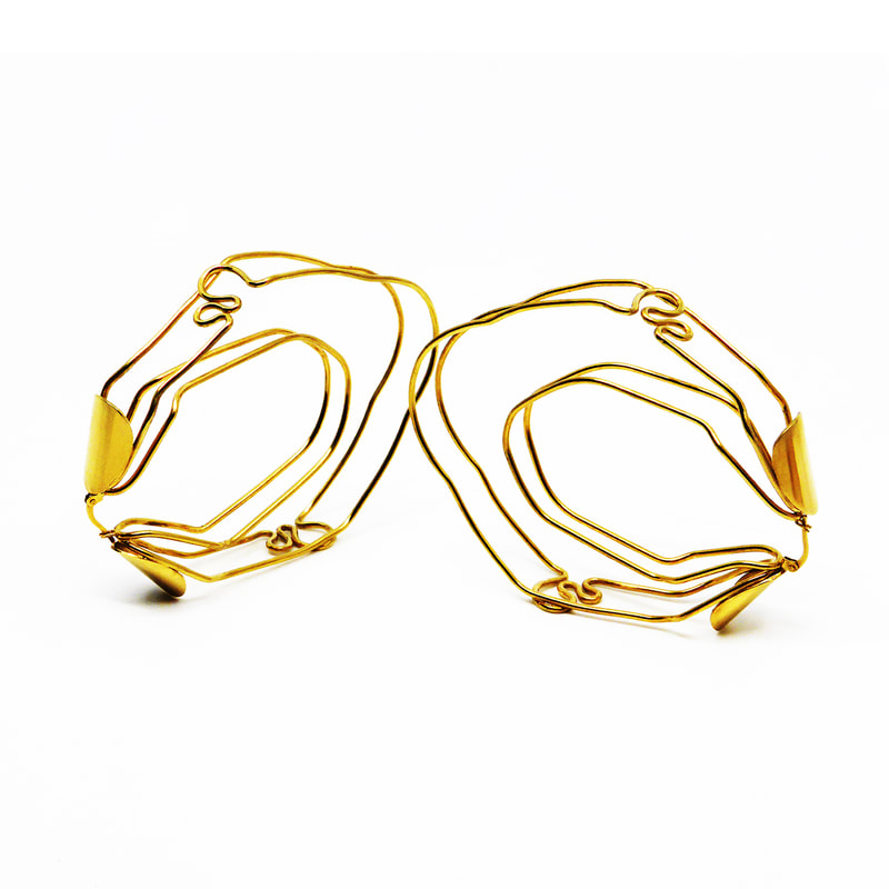 Gold plated brass wire pair of earrings shaped like two fingers